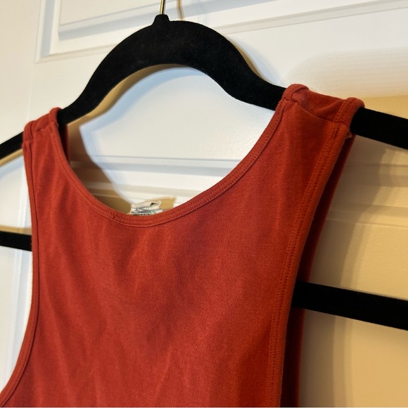 C’EST MOI RUST COLOURED CROPPED TANK TOP MADE WITH RAYON FROM BAMBOO ONE SIZE - Picture 11 of 16